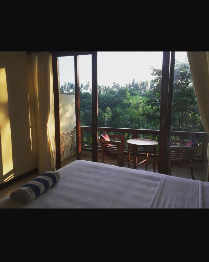 D'Tepi Ubud House Exterior photo