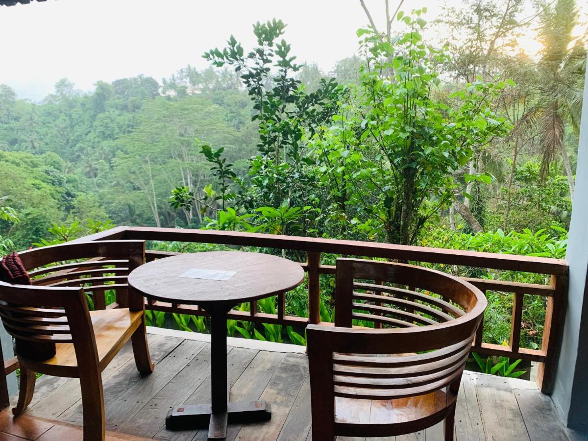D'Tepi Ubud House Exterior photo